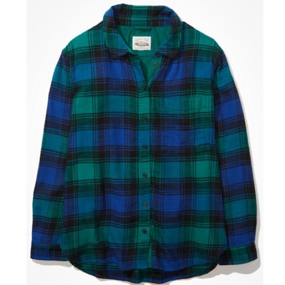 🦅American Eagle Women’s oversized plaid flannel size XXS